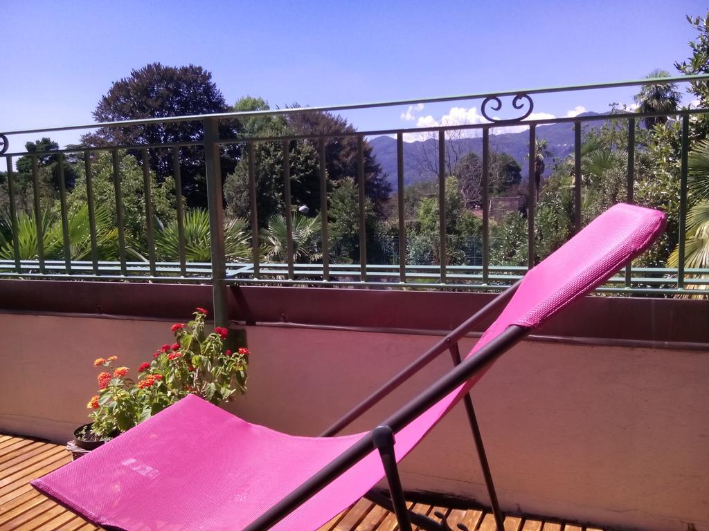 Appartamento La Camelia Ameno Rum bild