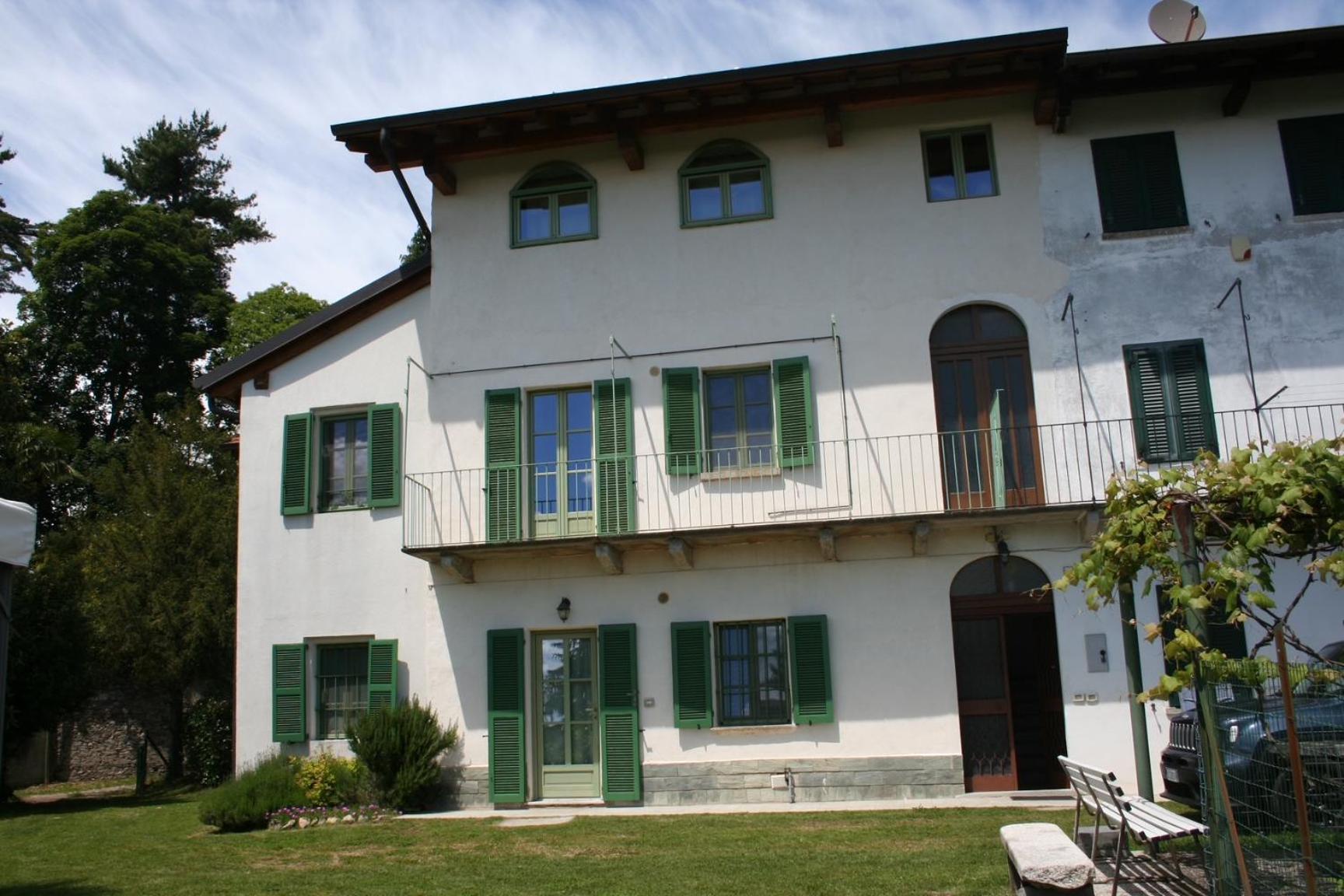 Appartamento La Camelia Ameno Exteriör bild